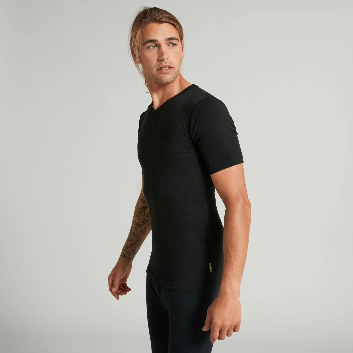 Kathmandu KMDCore Polypro Short Sleeve Unisex Top - Image 6