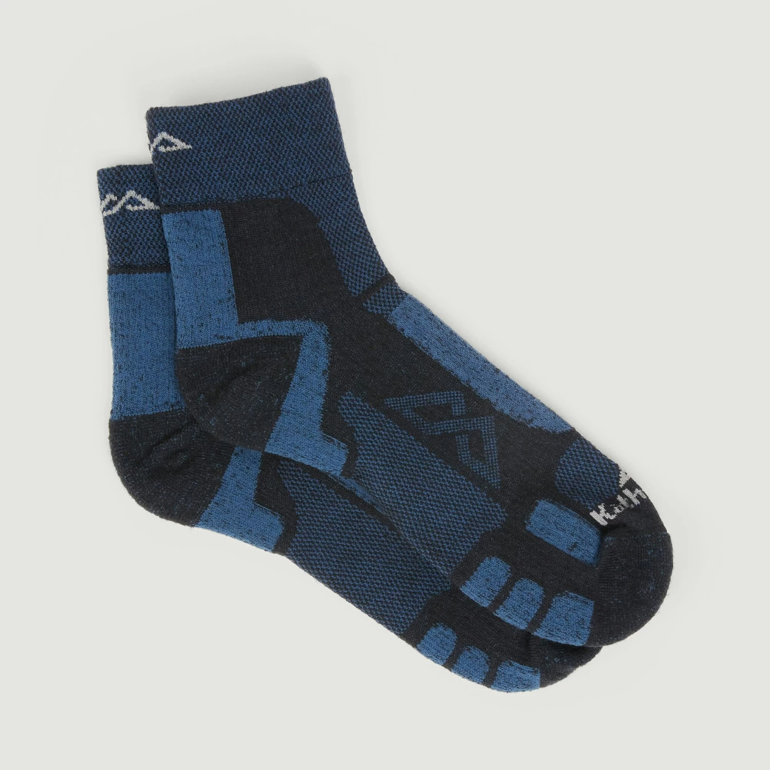 Kathmandu Zeolite Ergonomic Unisex Run Socks - Image 4