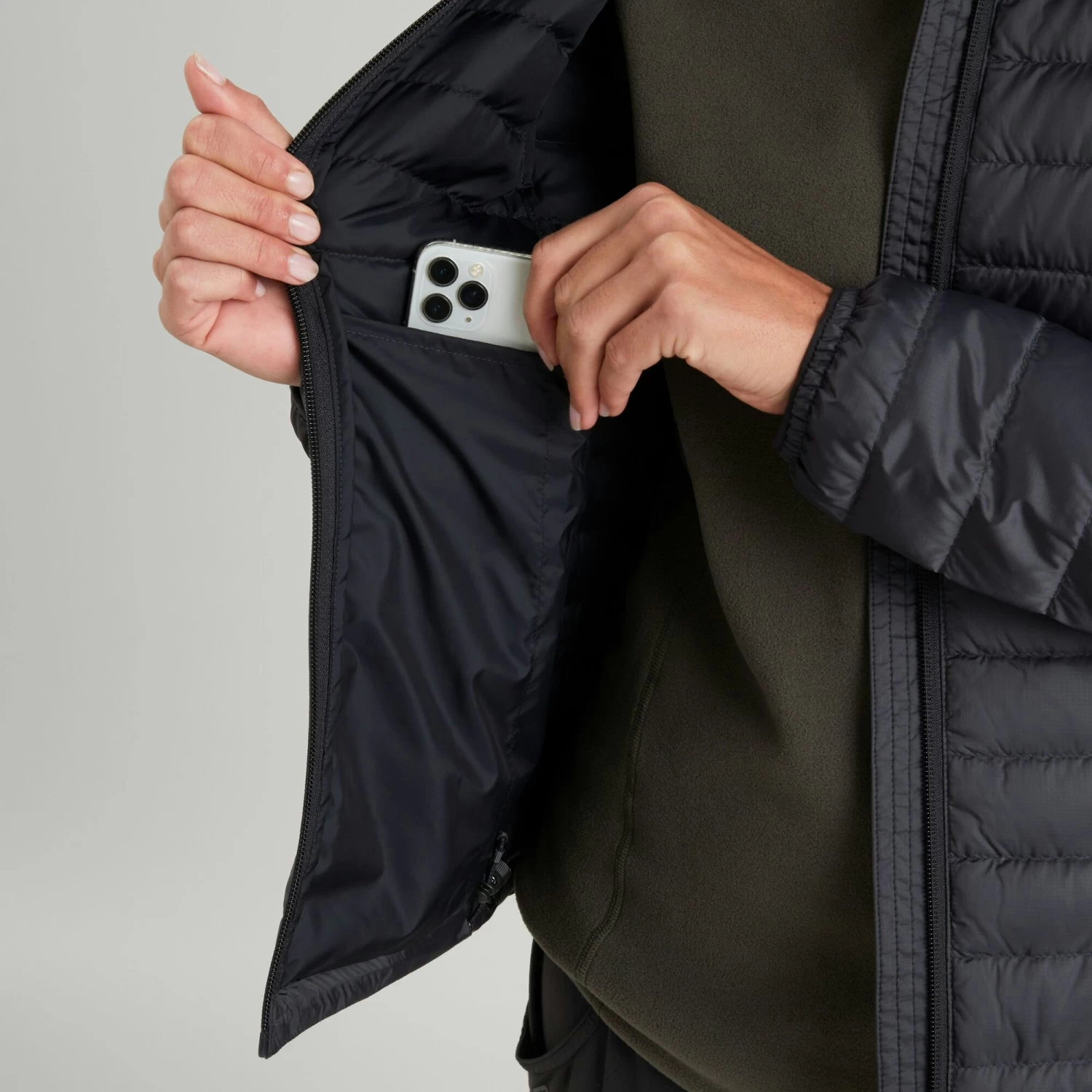 Kathmandu Heli Women’s 600 Fill Lightweight Down Jacket - Image 6